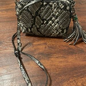 Tassel python print purse